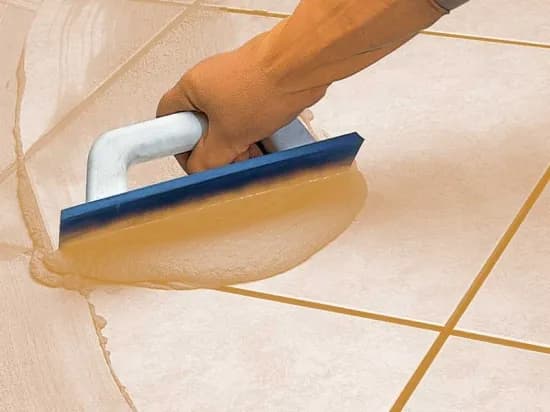 Jaka fuga na taras zewnętrzny Mapei zapewni trwałość i odporność? Jaka fuga na taras zewnętrzny Mapei zapewni trwałość i odporność?