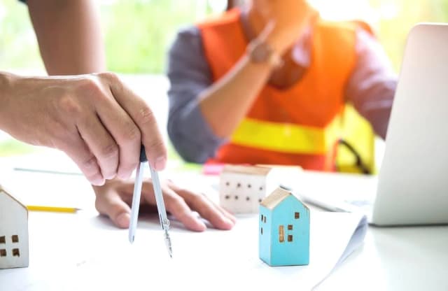 Ile kosztuje budowa domu 130 m2? Poznaj ukryte wydatki i oszczędności Ile kosztuje budowa domu 130 m2? Poznaj ukryte wydatki i oszczędności